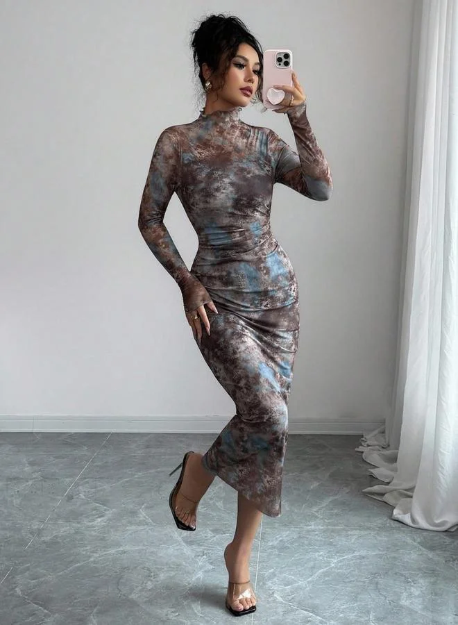 تايك تو فستان ميدي ضيق بطبعة تاي داي